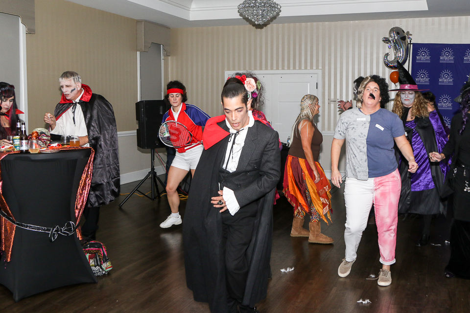 Meeting Place Mission Halloween Party_Morganton Community House 2019-9193.JPG